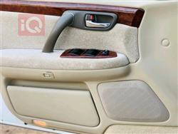 تۆیۆتا کراون